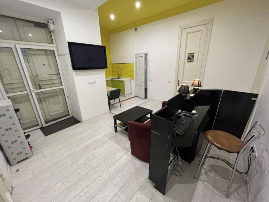 Friends Hostel Kiev Extérieur photo